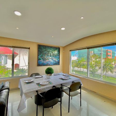 Apartamento cálido y moderno en la entrada de la zona hotelera Cancún Exterior foto