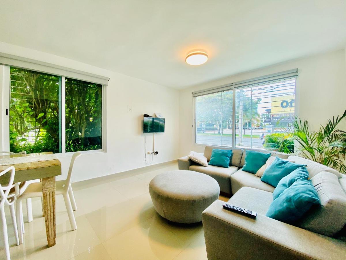 Apartamento cálido y moderno en la entrada de la zona hotelera Cancún Exterior foto