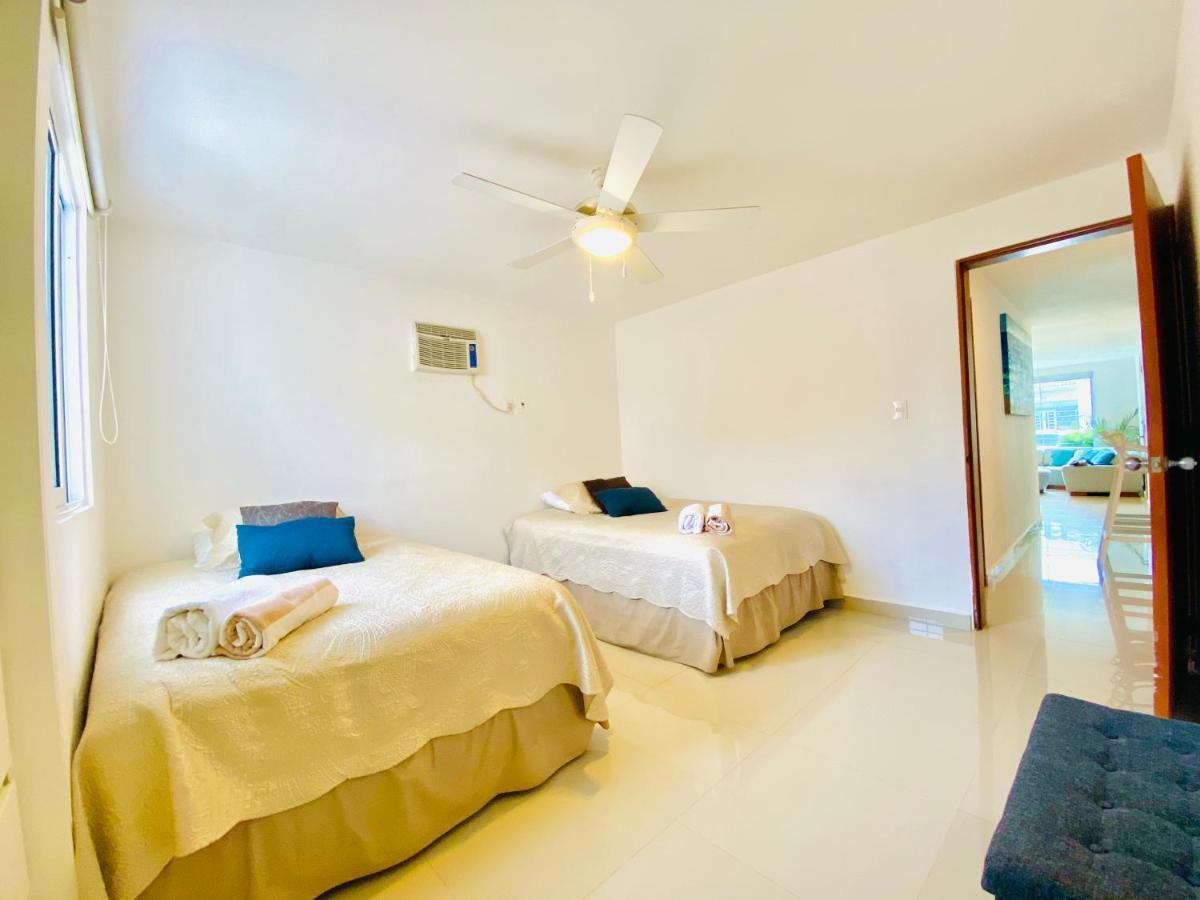 Apartamento cálido y moderno en la entrada de la zona hotelera Cancún Exterior foto