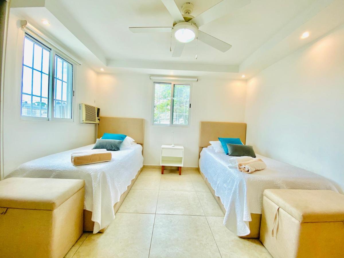 Apartamento cálido y moderno en la entrada de la zona hotelera Cancún Exterior foto