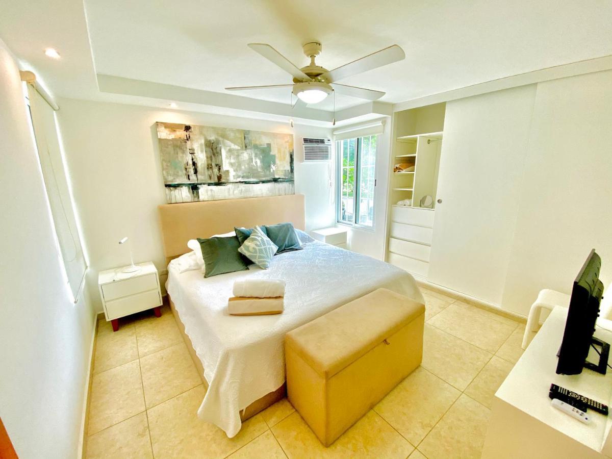 Apartamento cálido y moderno en la entrada de la zona hotelera Cancún Exterior foto