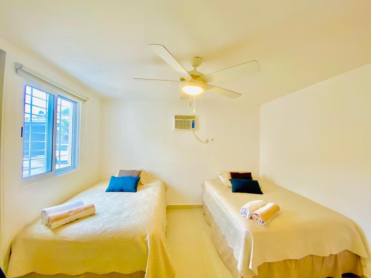 Apartamento cálido y moderno en la entrada de la zona hotelera Cancún Exterior foto