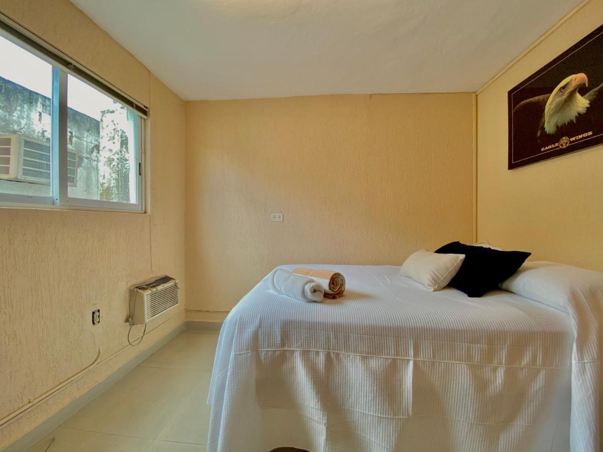 Apartamento cálido y moderno en la entrada de la zona hotelera Cancún Exterior foto